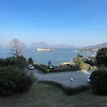 Vista Lago, Giardino A Vista Isole Borromee E Golfo Borromeo - Stresaflat 斯特雷萨