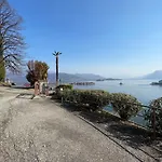 Appartement Vista Lago, Giardino A Vista Isole Borromee E Golfo Borromeo - Stresaflat *
