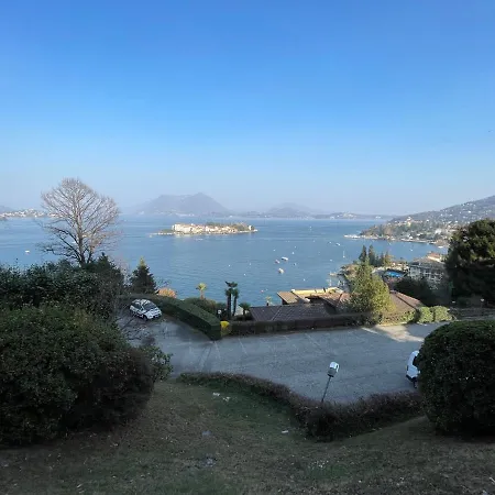 Vista Lago, Giardino A Vista Isole Borromee E Golfo Borromeo - Stresaflat Стреза