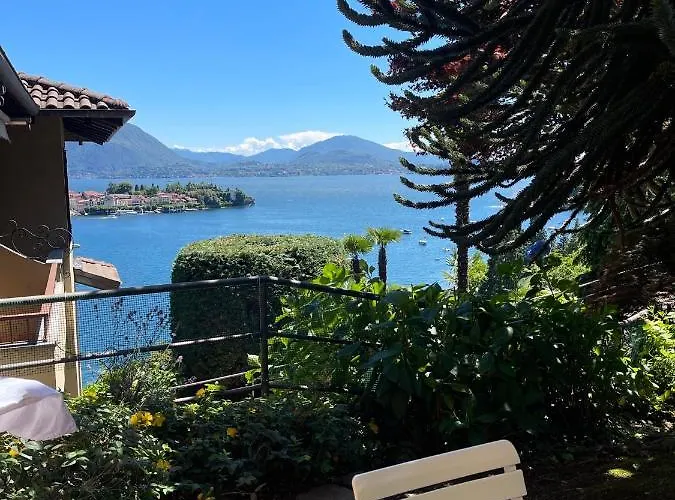 Vista Lago, Giardino A Vista Isole Borromee E Golfo Borromeo - Stresaflat Lägenhet Stresa