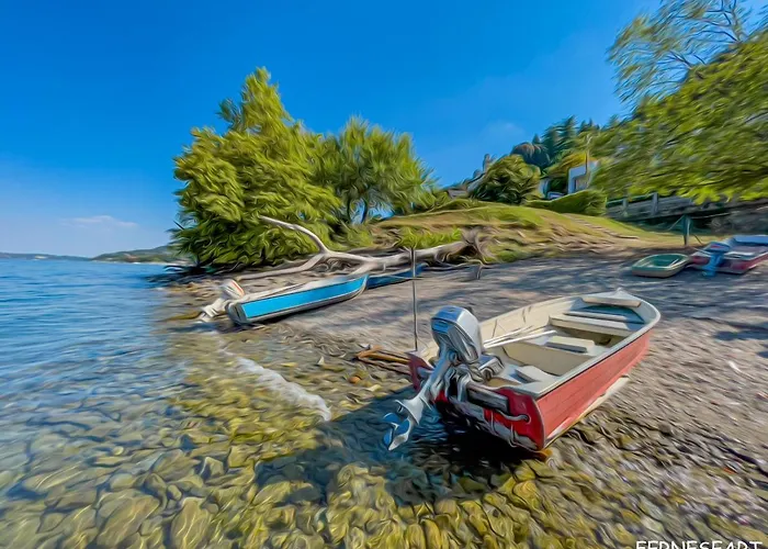 Vista Lago: Lakeside Garden Retreat With Borromean Islands View Apartment