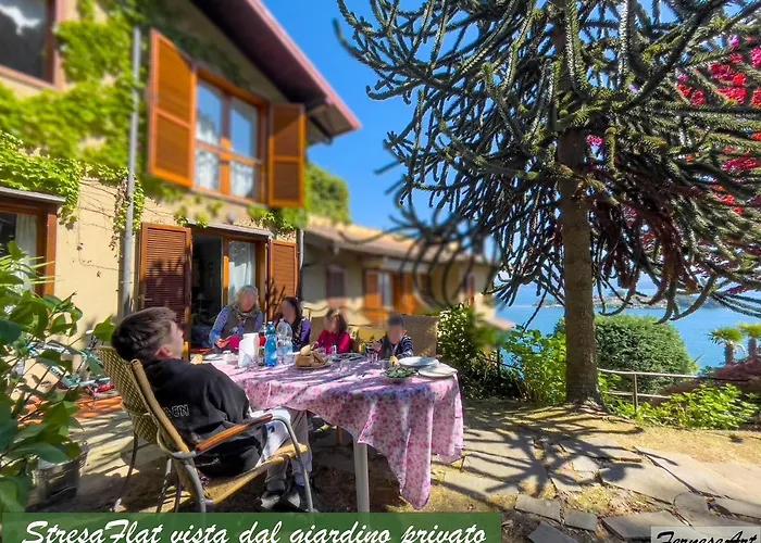 Vista Lago, Giardino A Vista Isole Borromee E Golfo Borromeo - Stresaflat *