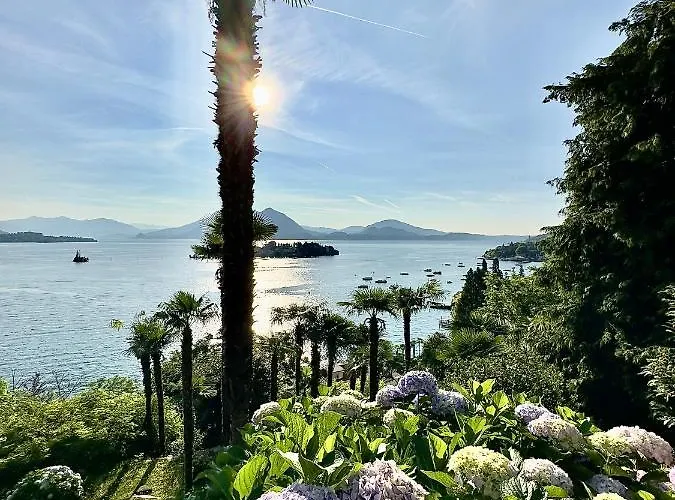 Апартаменты Vista Lago, Giardino A Vista Isole Borromee E Golfo Borromeo - Stresaflat *